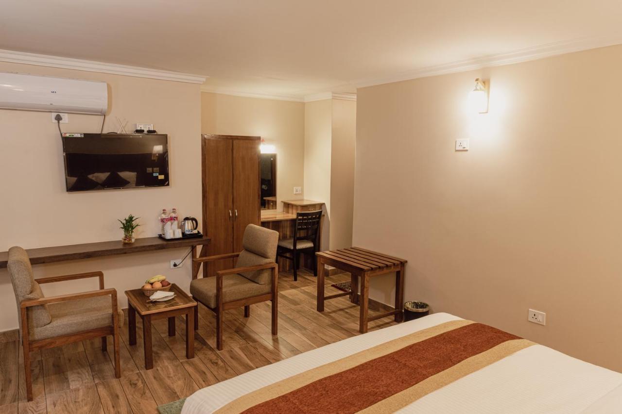 Hotel Fewa Camp 博卡拉 外观 照片