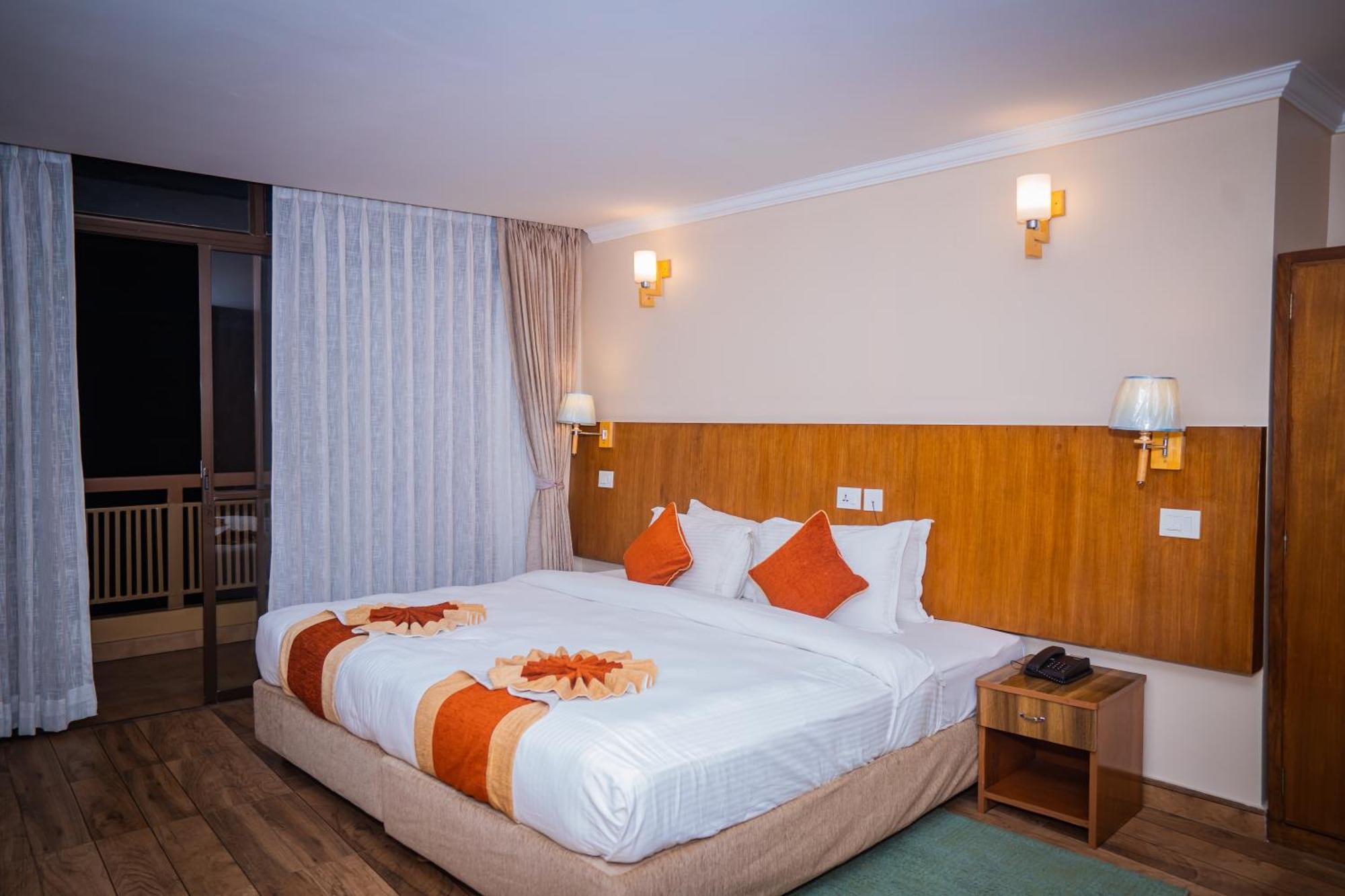 Hotel Fewa Camp 博卡拉 外观 照片