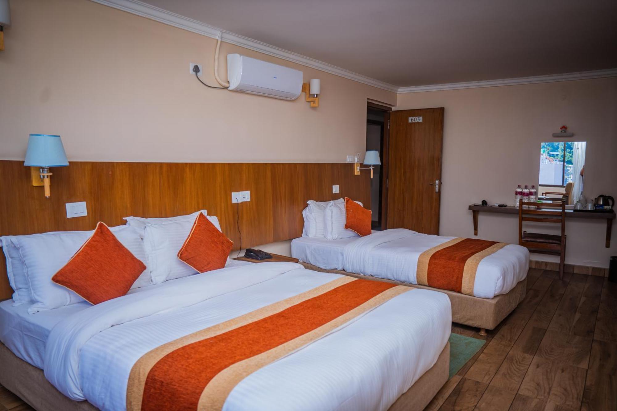 Hotel Fewa Camp 博卡拉 外观 照片